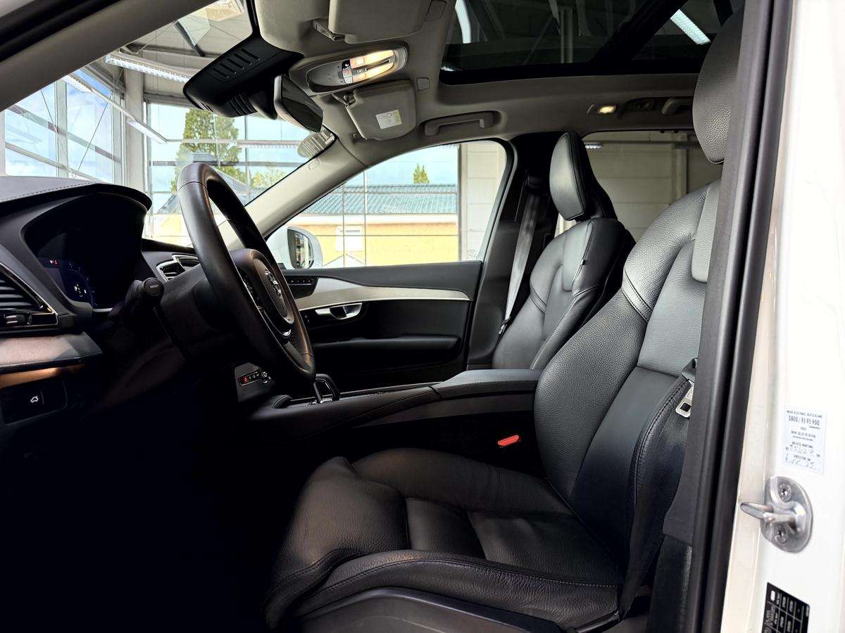 Fahrzeugbild eines Volvo XC90