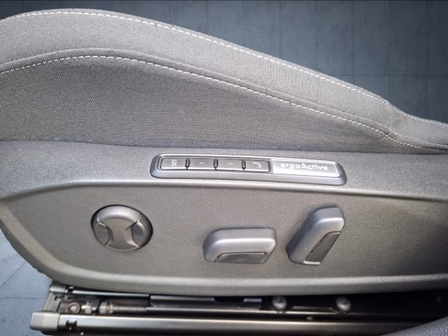 Fahrzeugbild eines Volkswagen Golf