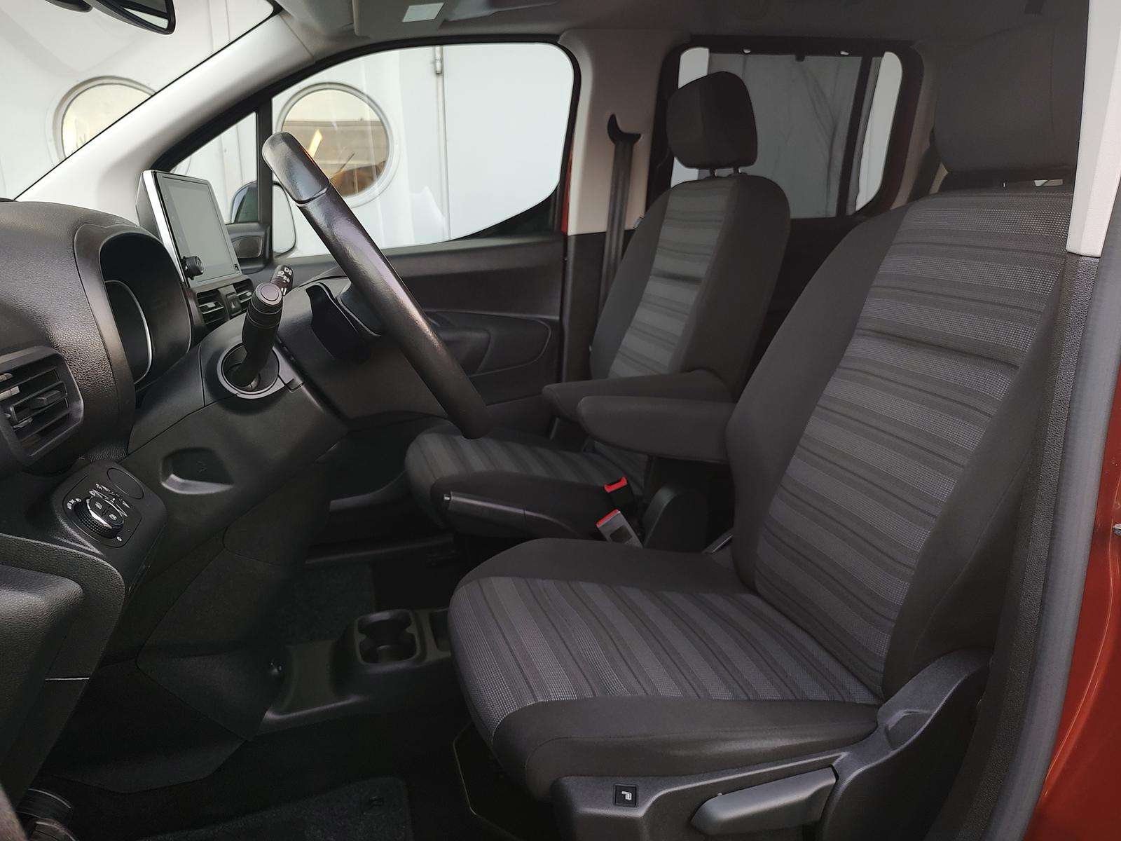 Fahrzeugbild eines Opel Combo Life