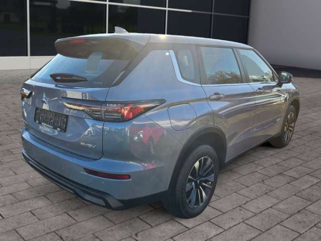 Fahrzeugbild eines Mitsubishi Outlander
