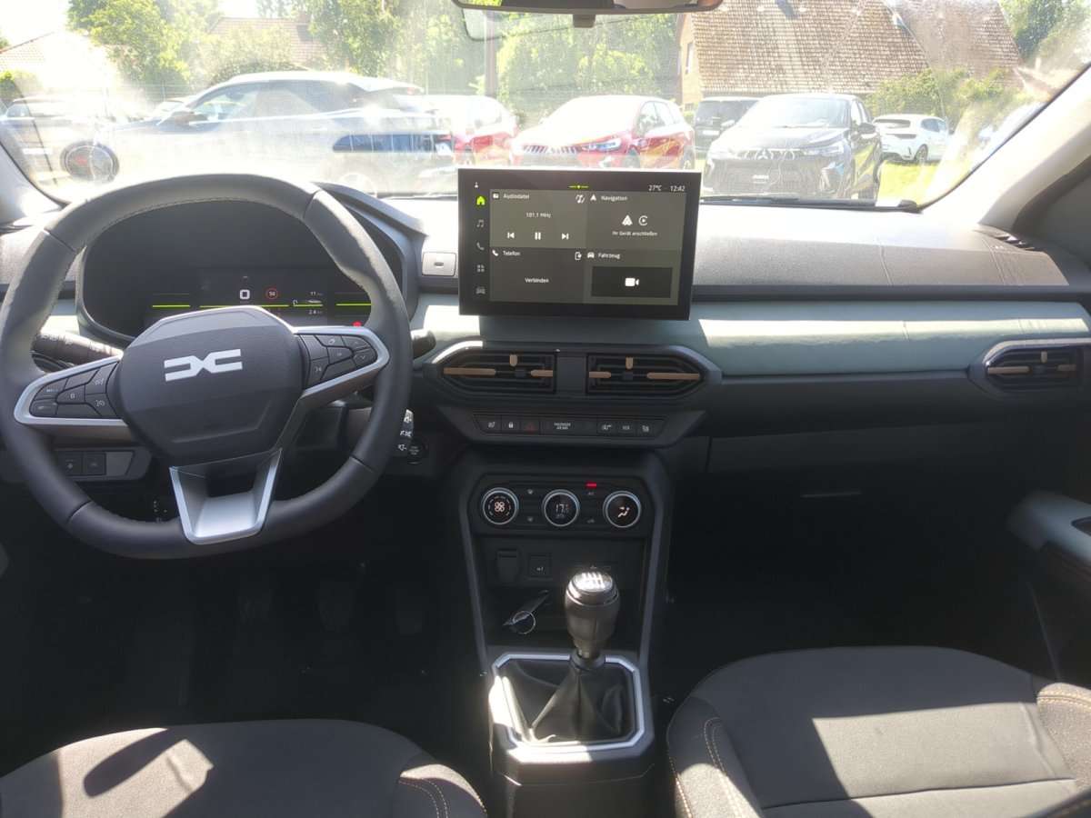 Fahrzeugbild eines Dacia Sandero