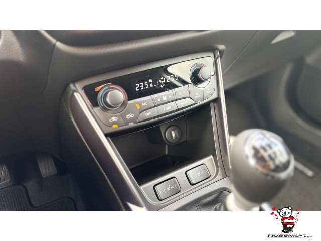 Fahrzeugbild eines Suzuki S-Cross