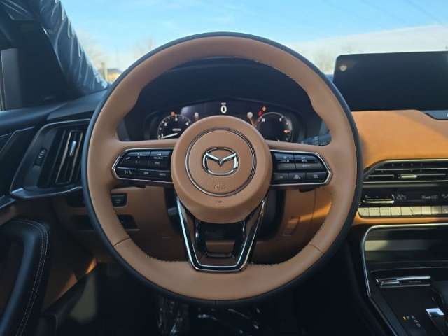Fahrzeugbild eines Mazda CX-60