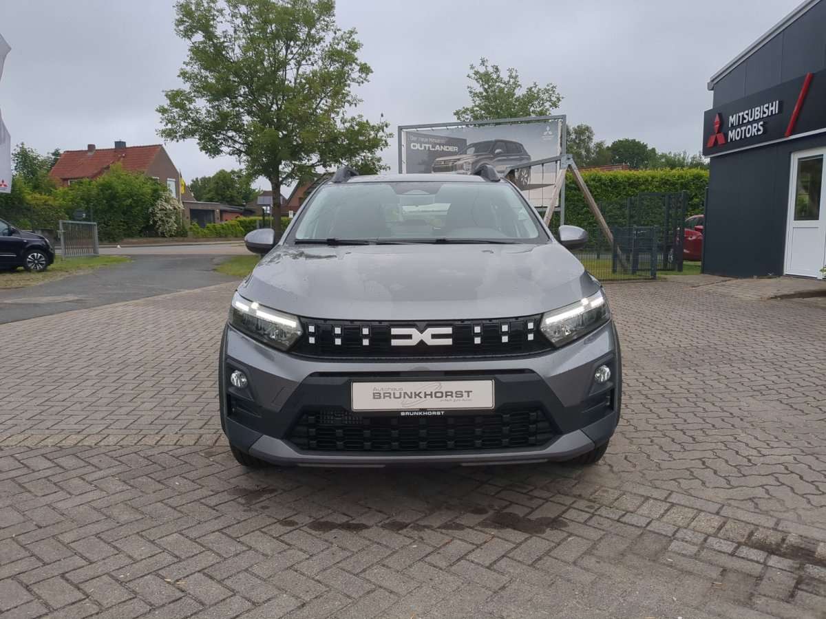 Fahrzeugbild eines Dacia Sandero
