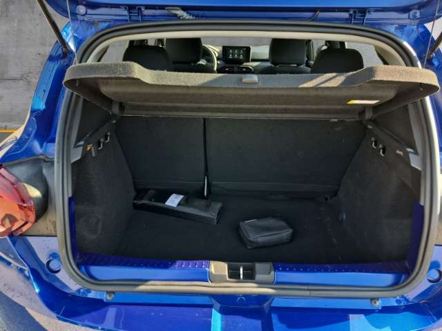 Fahrzeugbild eines Dacia Sandero