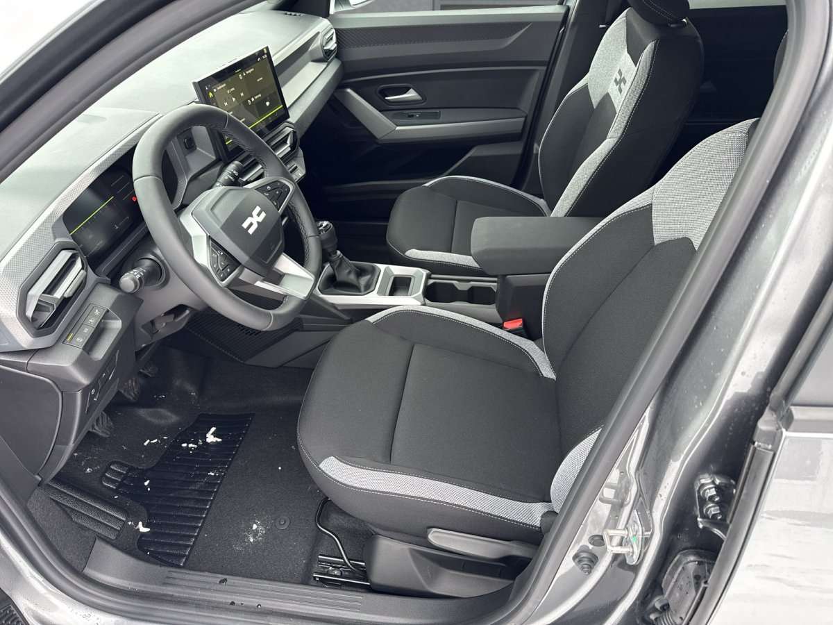 Fahrzeugbild eines Dacia Duster