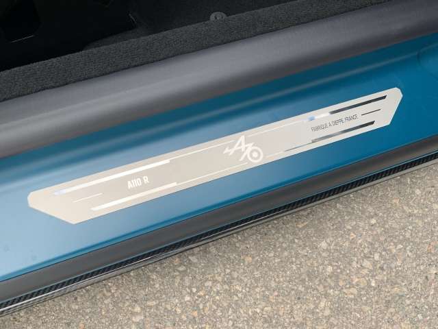 Fahrzeugbild eines Alpine A110