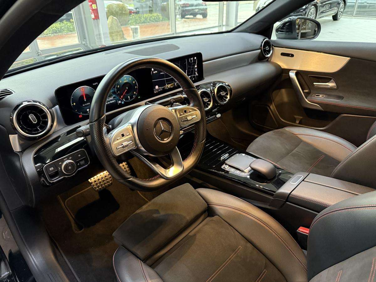 Fahrzeugbild eines Mercedes-Benz A-Klasse