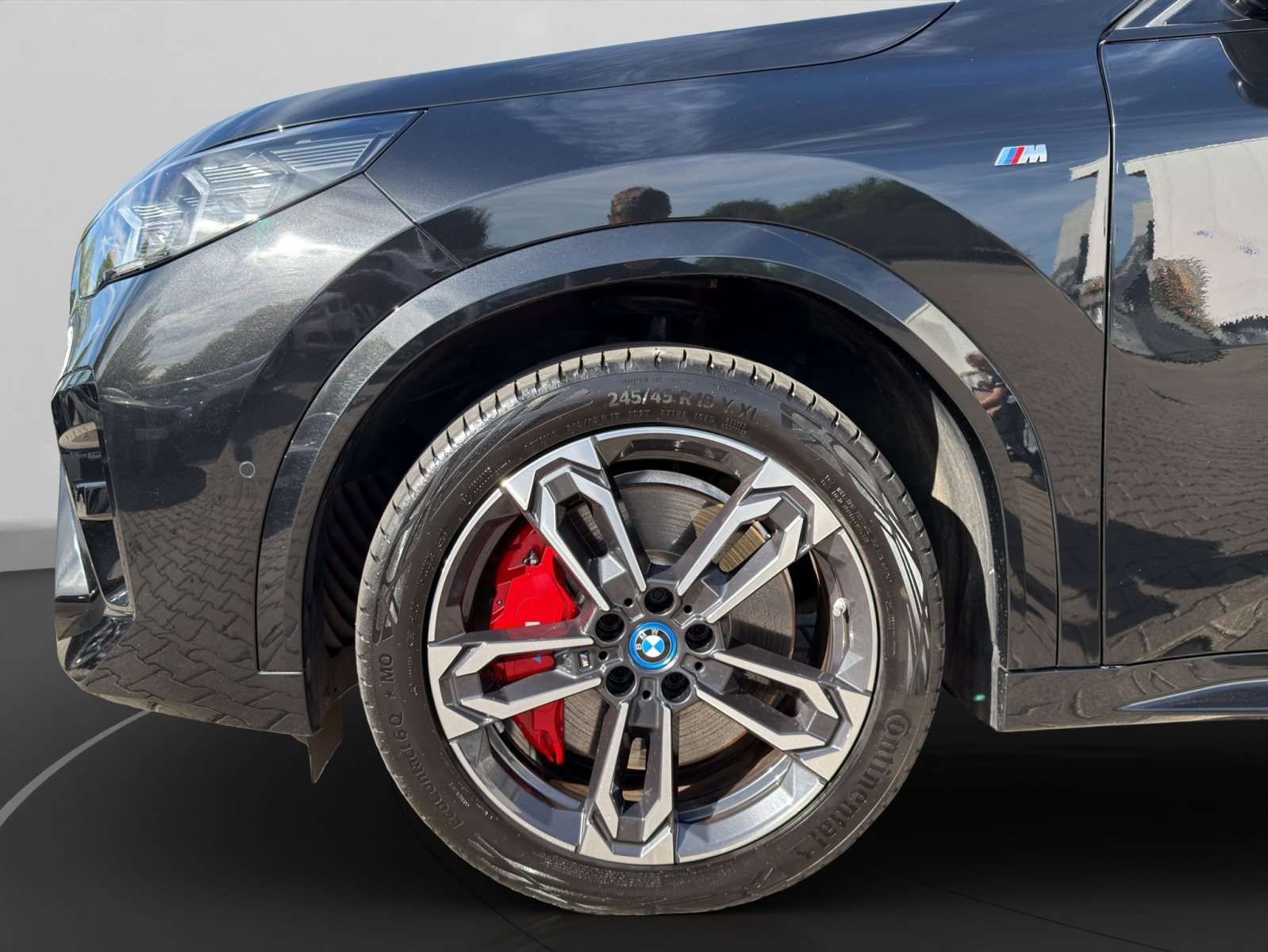 Fahrzeugbild eines BMW ix2