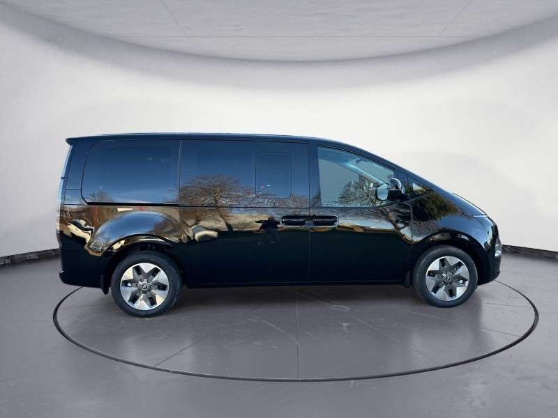 Fahrzeugbild eines Hyundai Staria