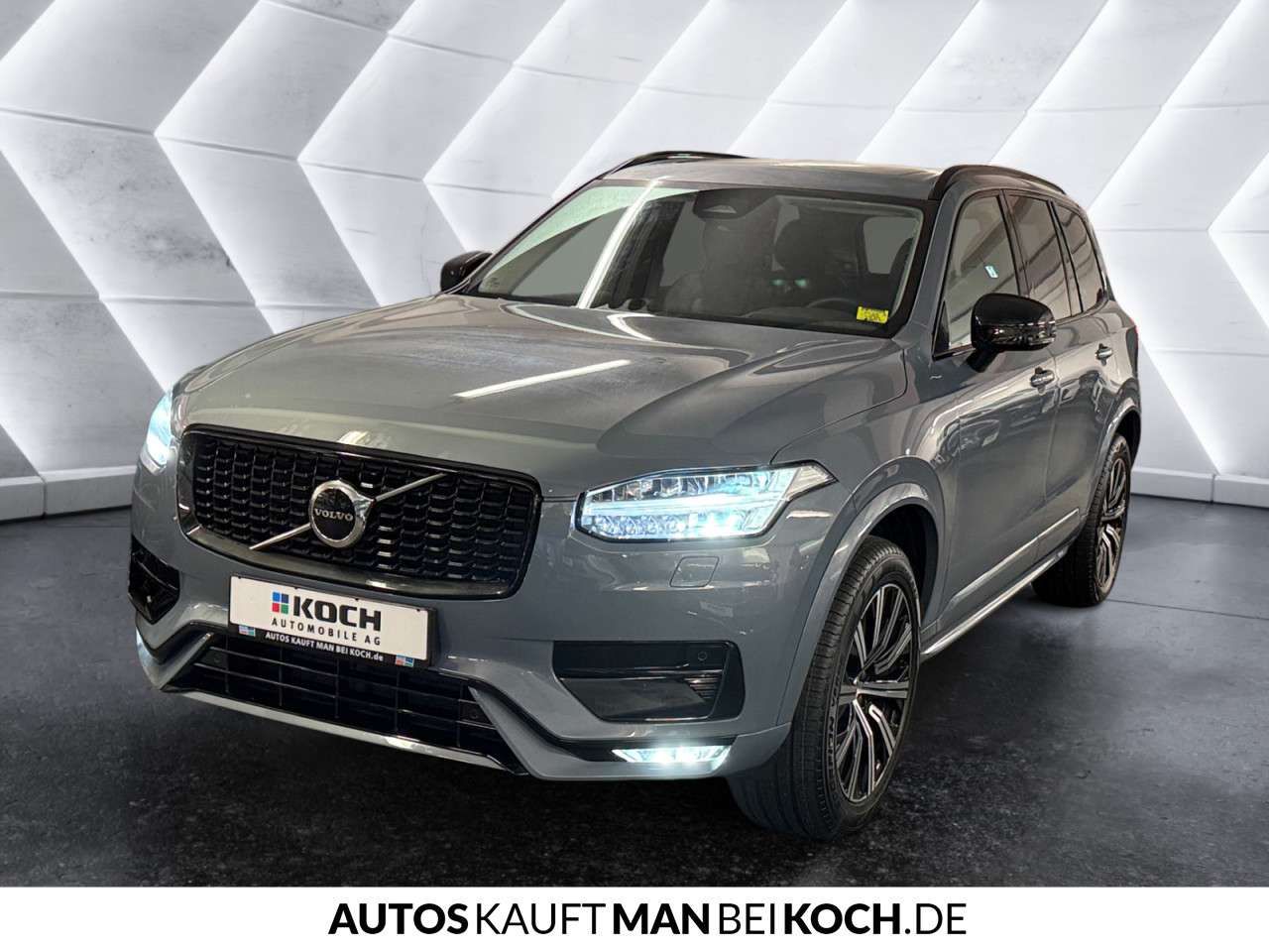 Fahrzeugbild eines Volvo XC90