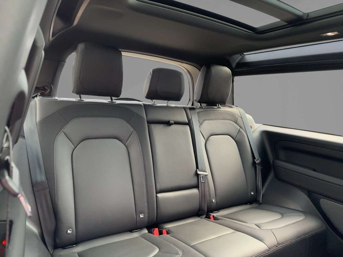 Fahrzeugbild eines Land Rover Defender