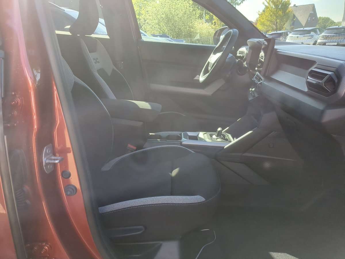Fahrzeugbild eines Dacia Duster