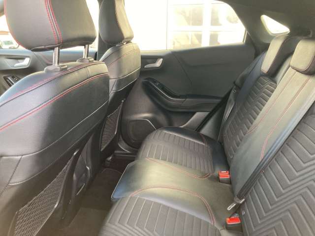 Fahrzeugbild eines Ford Puma