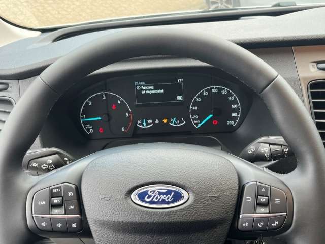 Fahrzeugbild eines Ford Transit