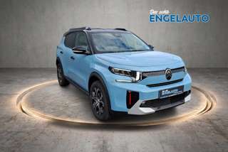 Schräge Frontansicht auf einen Citroën C3 , freigestellt