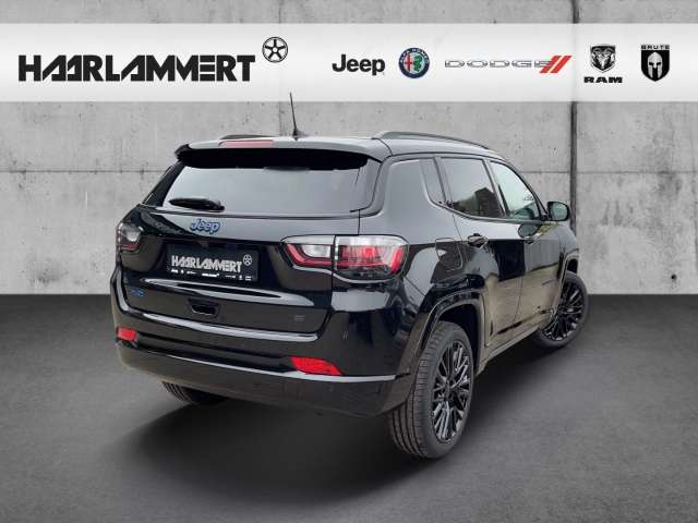 Fahrzeugbild eines Jeep Compass