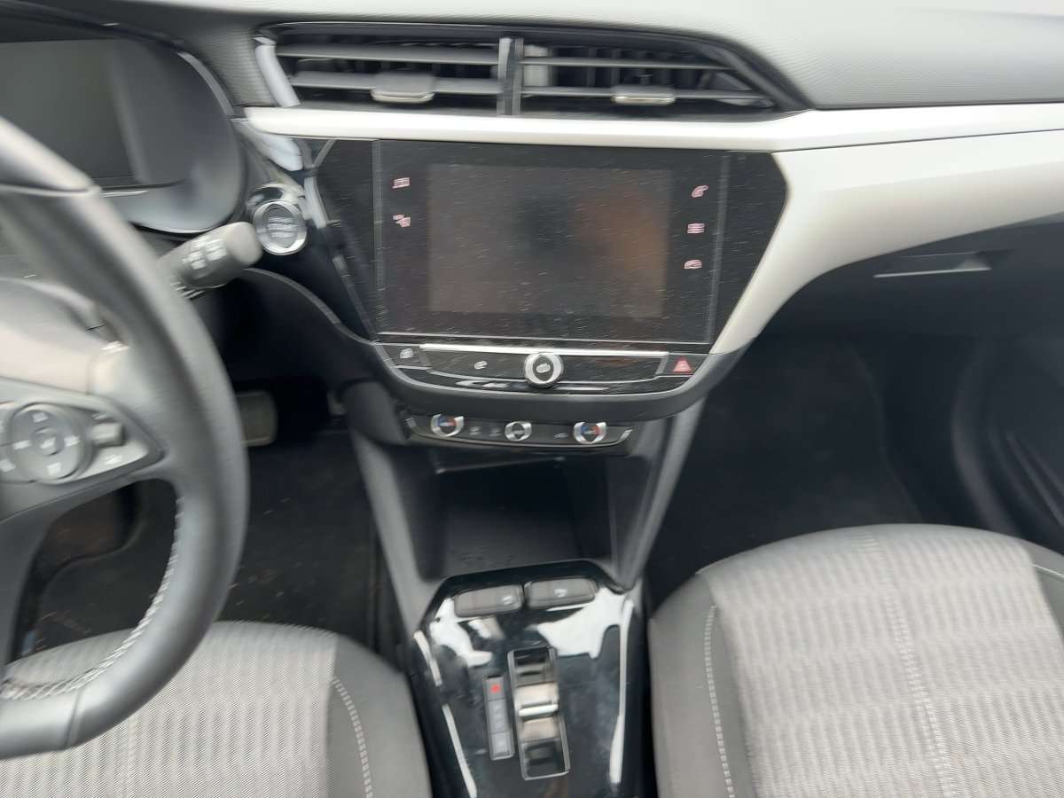 Fahrzeugbild eines Opel Corsa