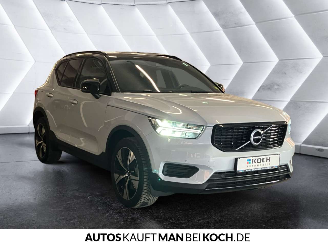 Fahrzeugbild eines Volvo XC40