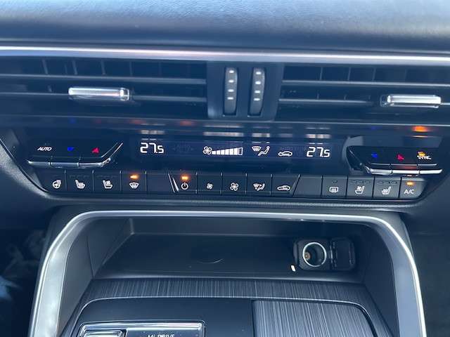 Fahrzeugbild eines Mazda CX-60