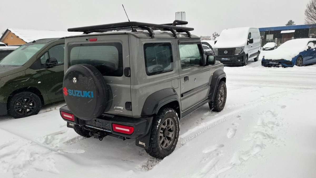 Fahrzeugbild eines Suzuki Jimny