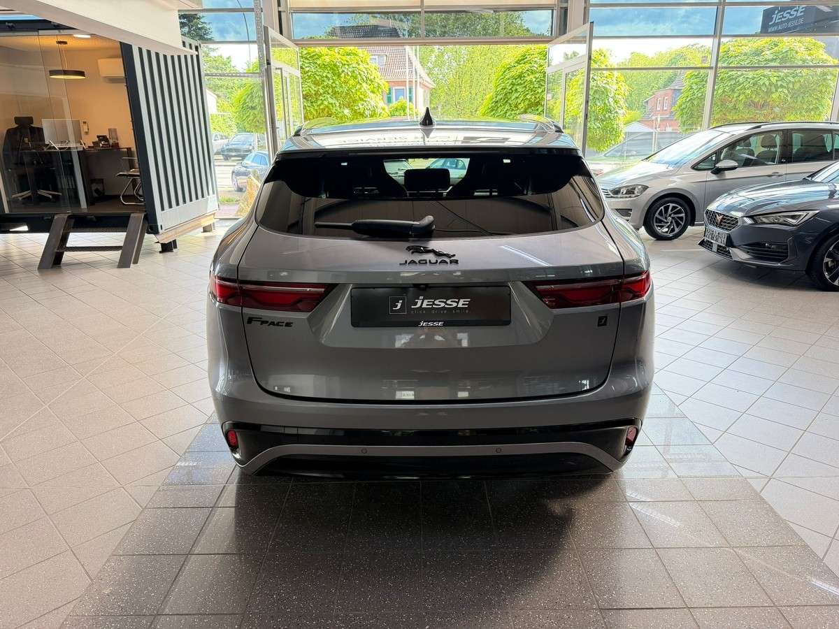 Fahrzeugbild eines Jaguar F-PACE