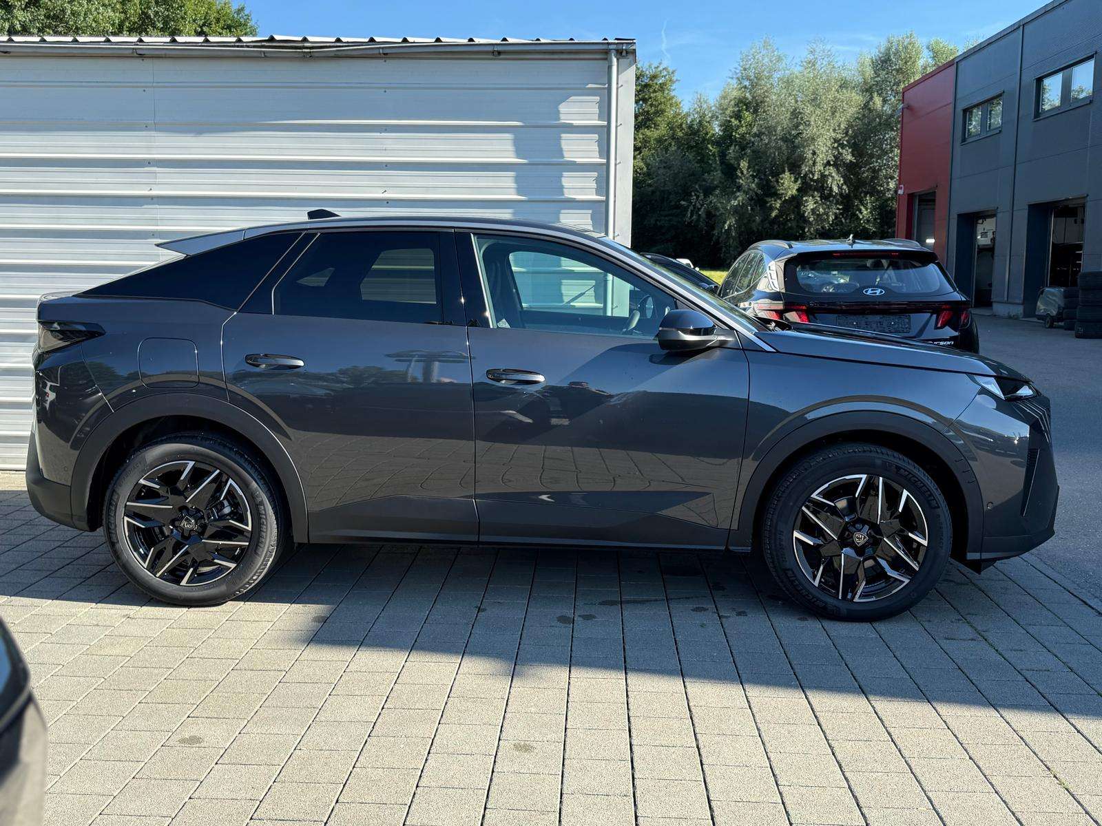 Fahrzeugbild eines Peugeot 3008
