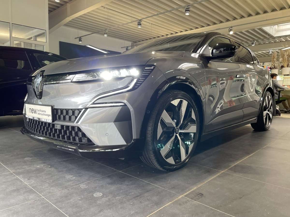 Fahrzeugbild eines Renault Megane E-TECH