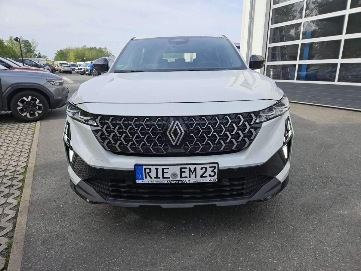 Fahrzeugbild eines Renault Austral