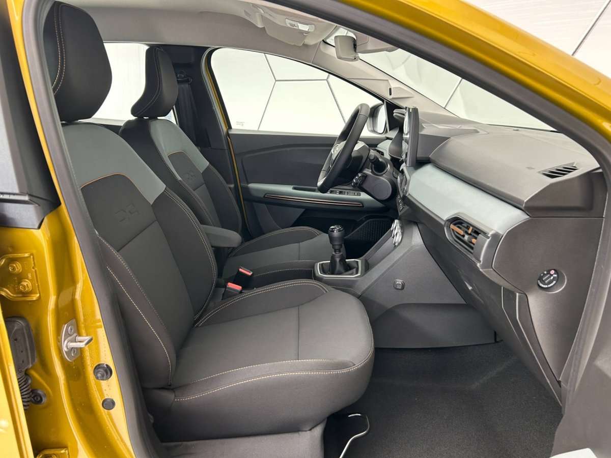 Fahrzeugbild eines Dacia Sandero