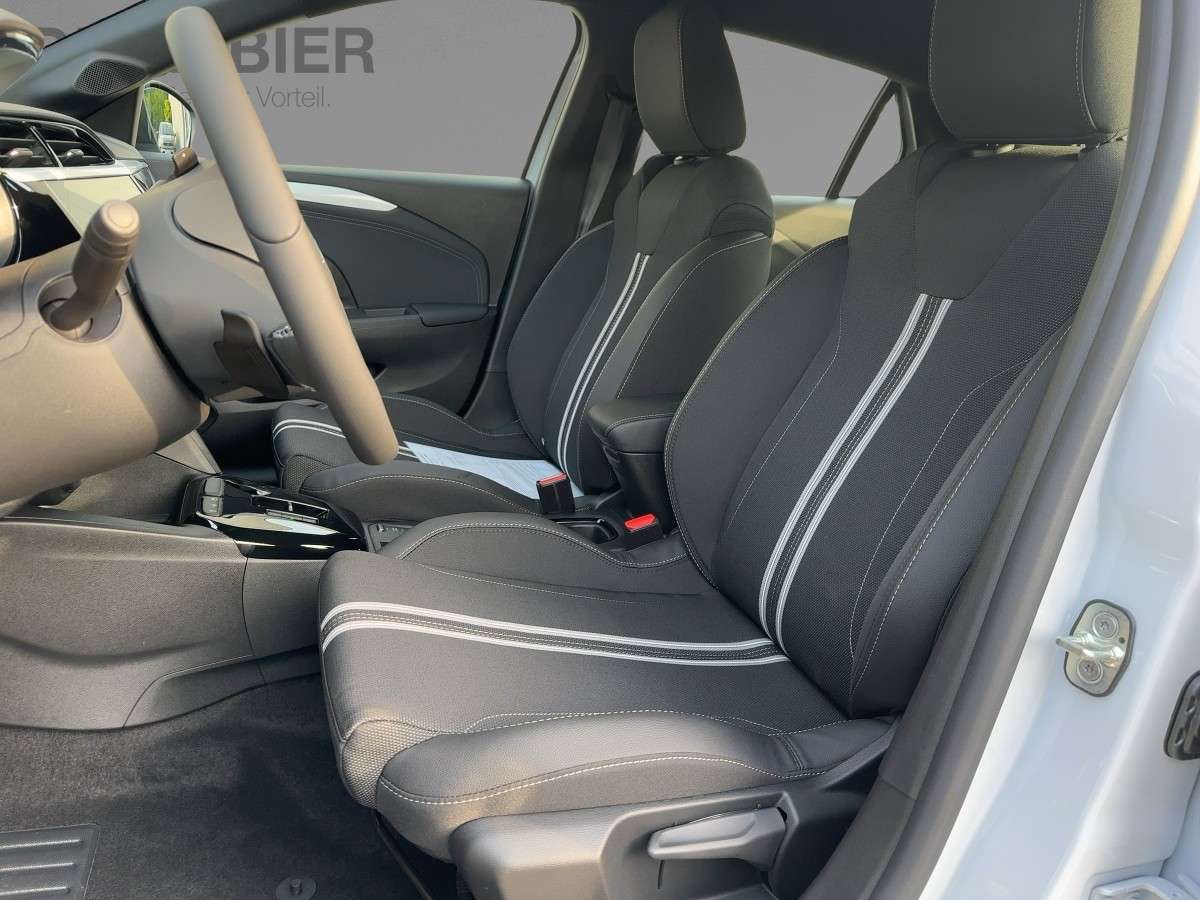 Fahrzeugbild eines Opel Corsa