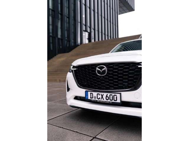 Fahrzeugbild eines Mazda CX-60