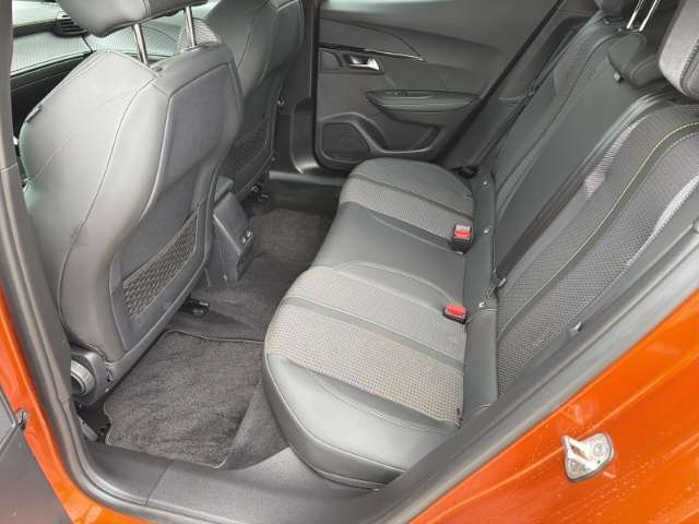 Fahrzeugbild eines Peugeot 2008