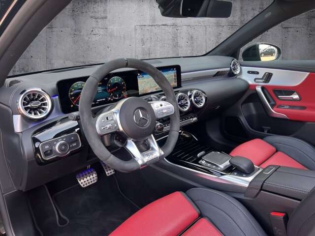Fahrzeugbild eines Mercedes-Benz A-Klasse
