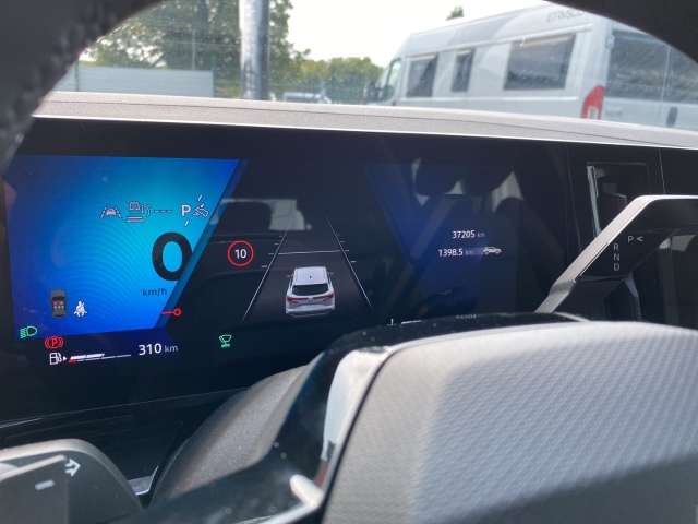 Fahrzeugbild eines Renault Austral