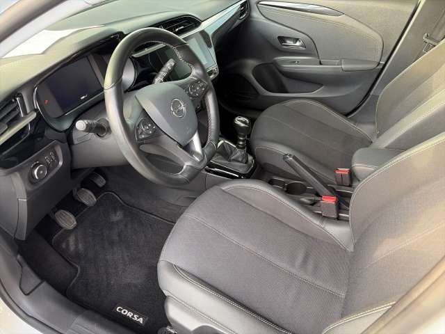 Fahrzeugbild eines Opel Corsa