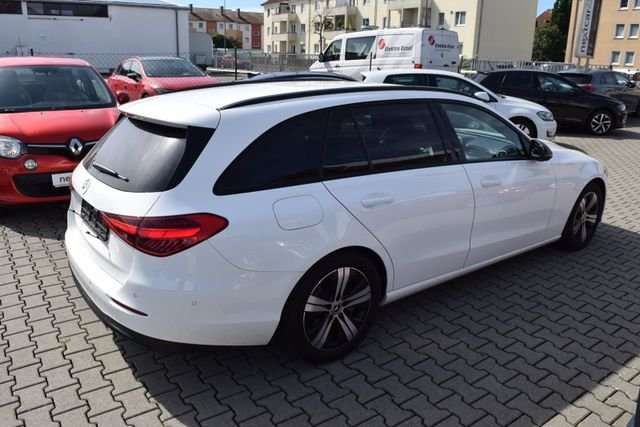 Fahrzeugbild eines Mercedes-Benz C-Klasse