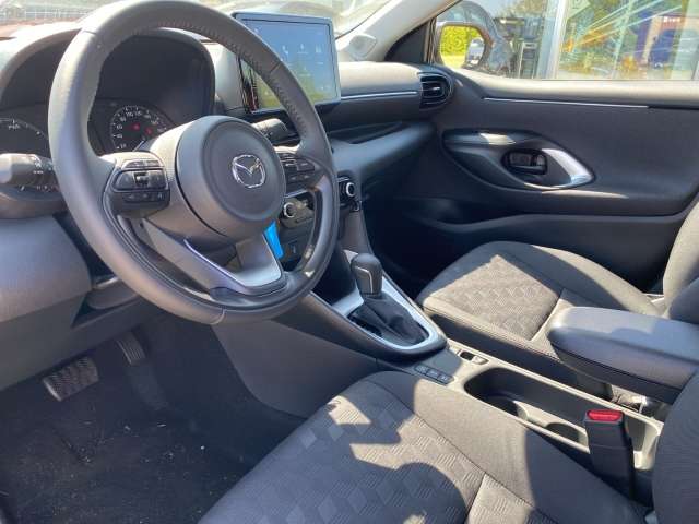 Fahrzeugbild eines Mazda Mazda2 Hybrid