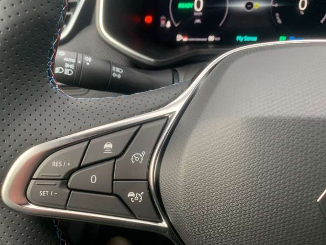 Fahrzeugbild eines Renault Clio