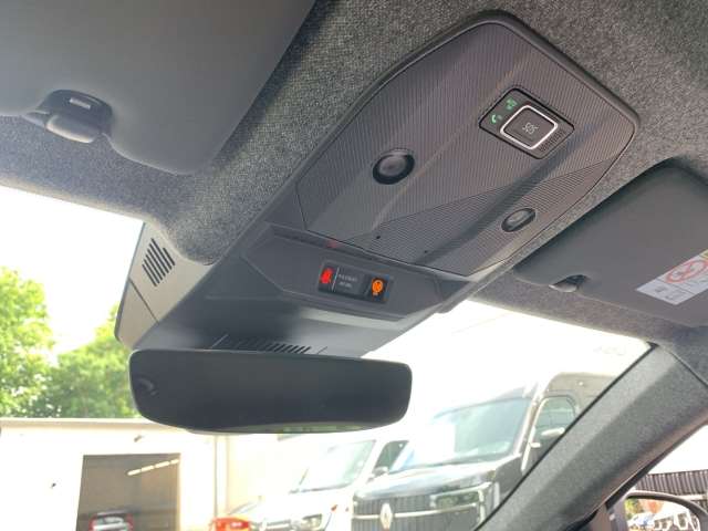 Fahrzeugbild eines Renault Scenic E-TECH