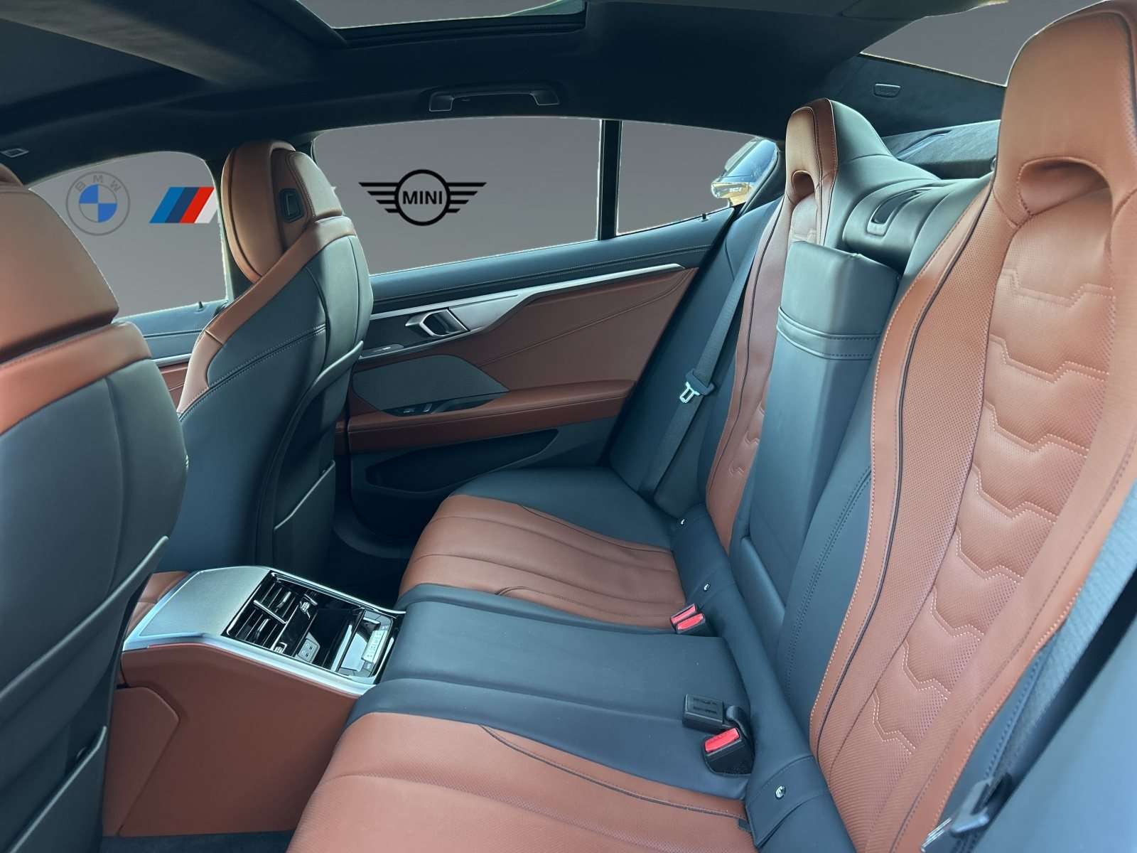 Fahrzeugbild eines BMW 8er-Reihe