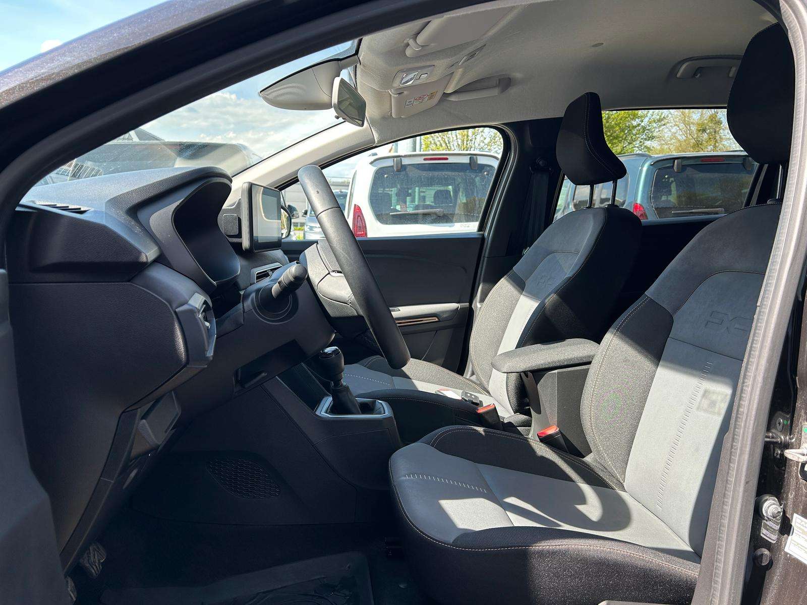 Fahrzeugbild eines Dacia Jogger
