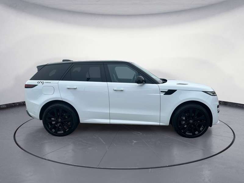 Fahrzeugbild eines Land Rover Range Rover Sport