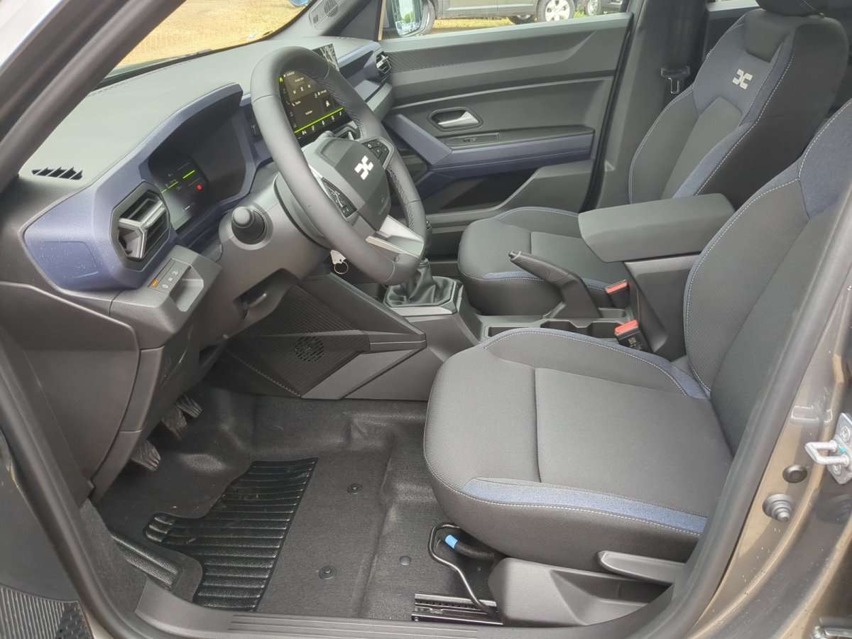 Fahrzeugbild eines Dacia Duster