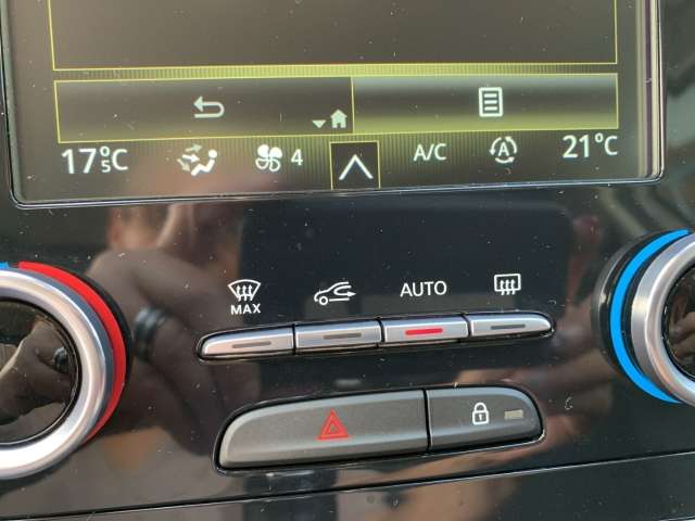 Fahrzeugbild eines Renault Grand Scénic