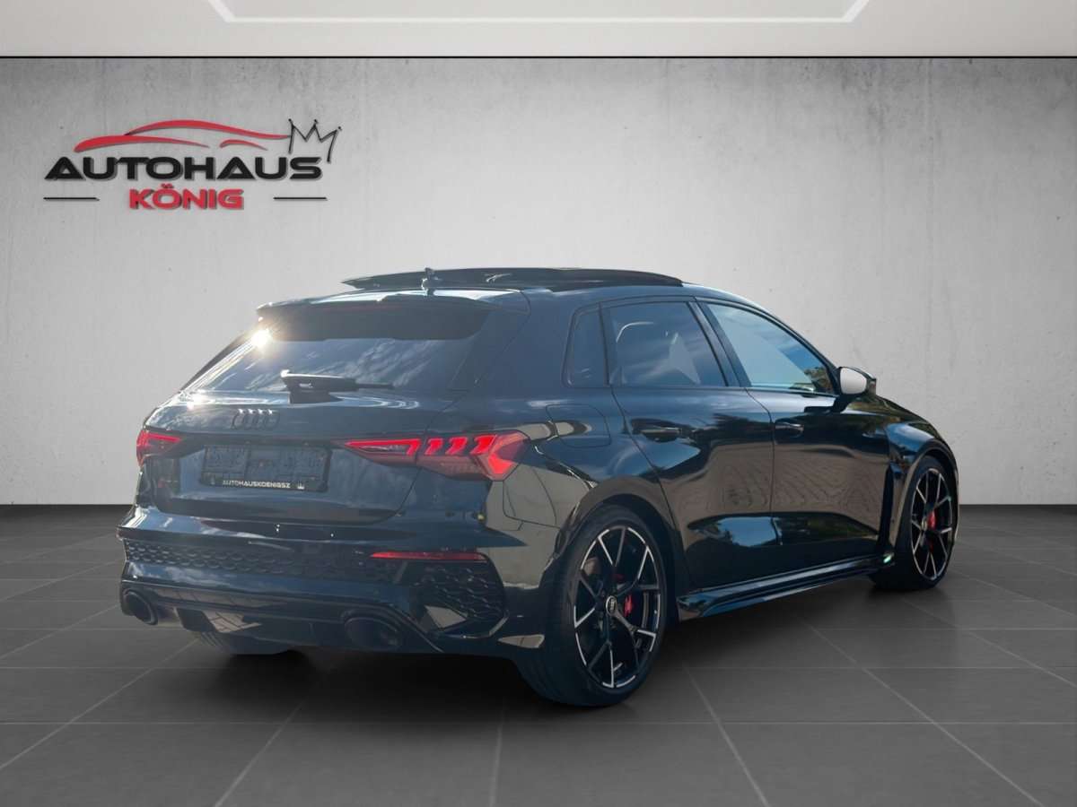 Fahrzeugbild eines Audi RS3