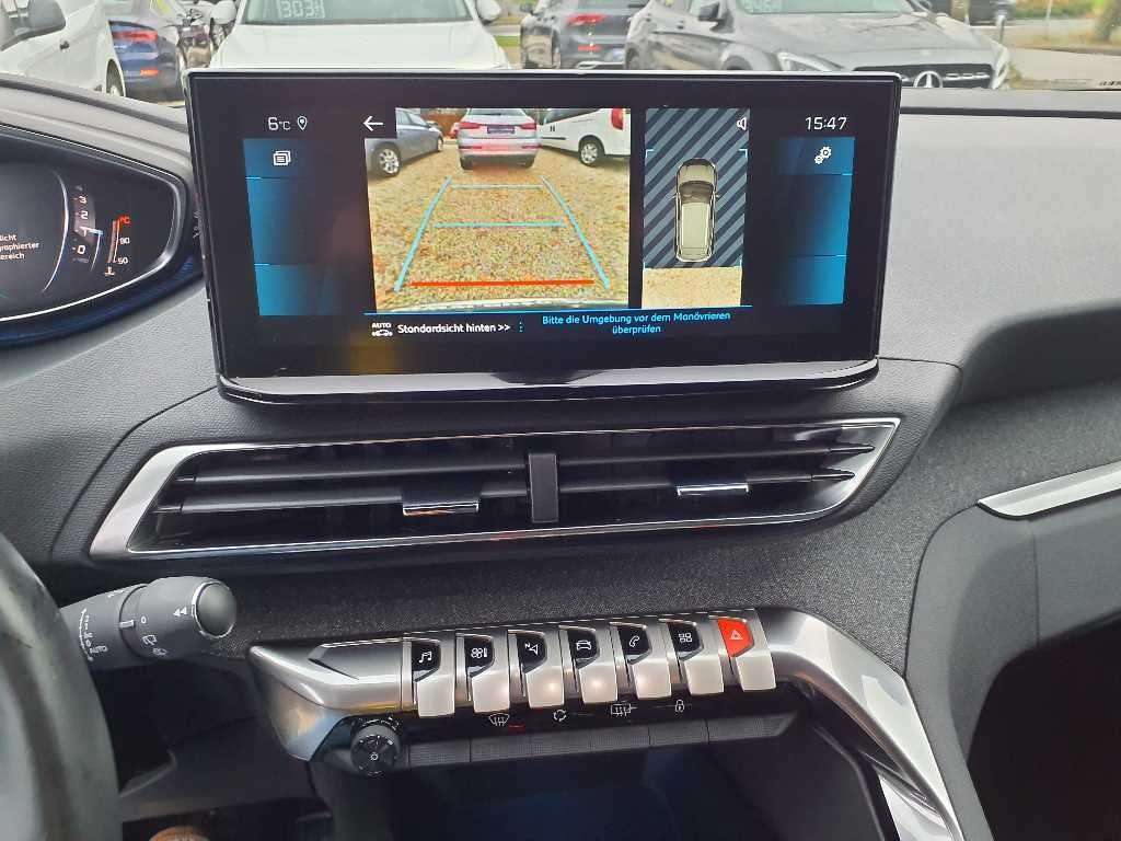 Fahrzeugbild eines Peugeot 3008