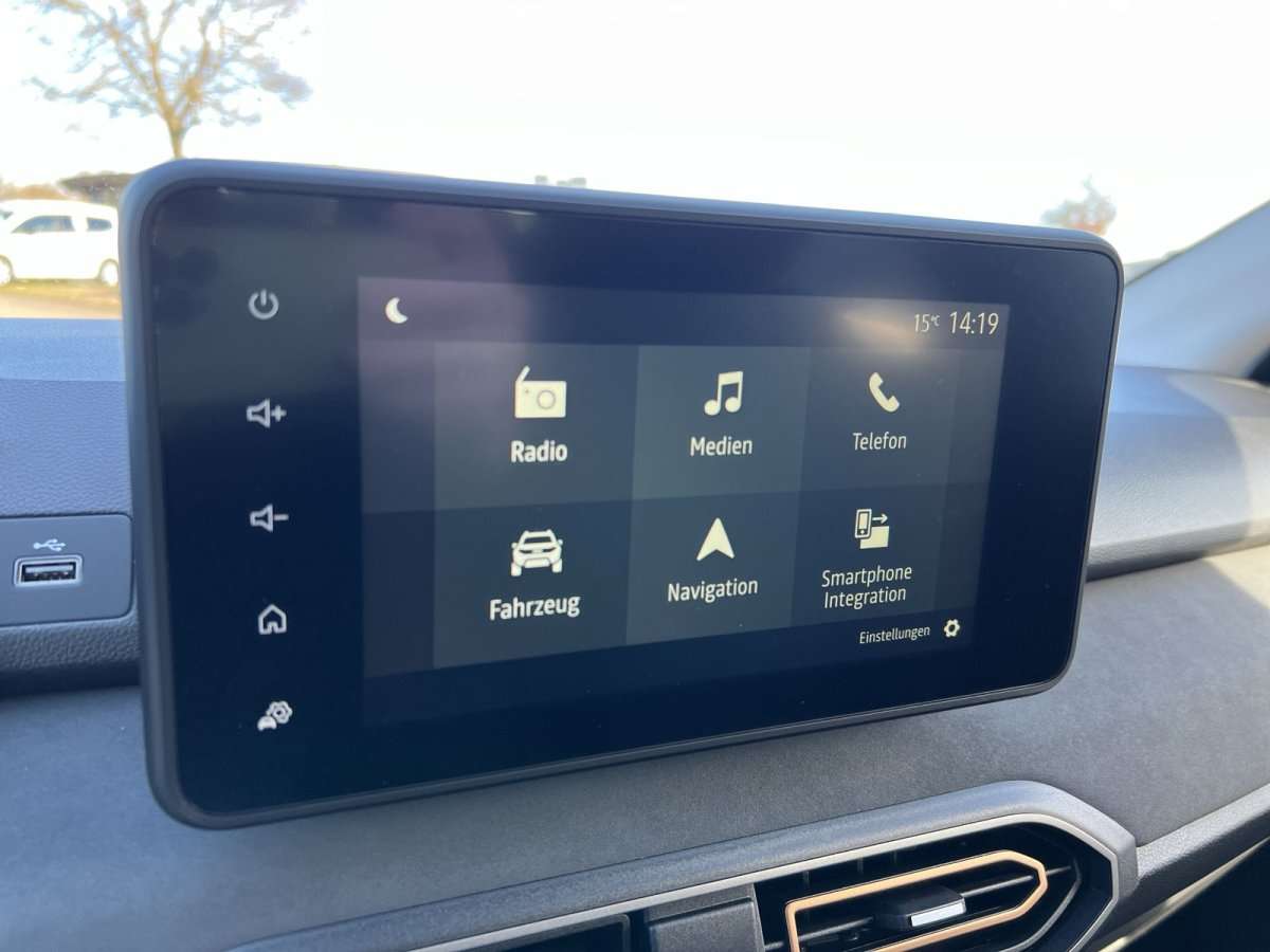 Fahrzeugbild eines Dacia Jogger