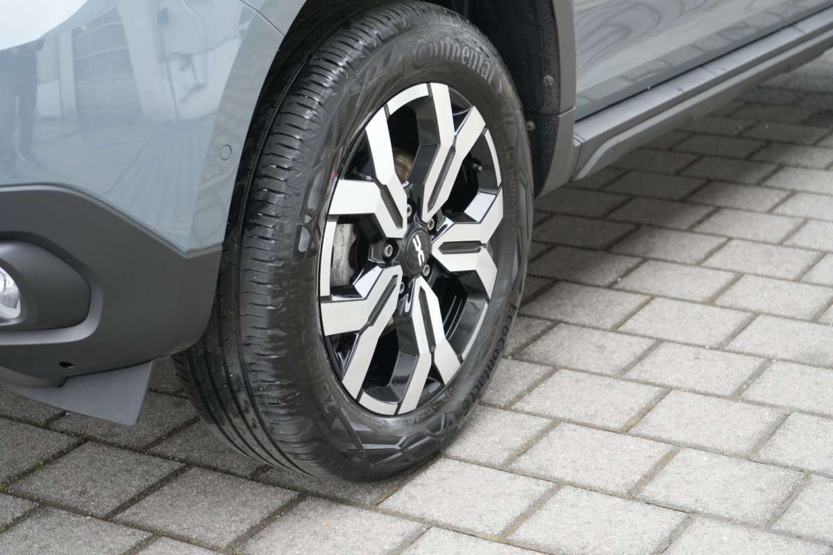 Fahrzeugbild eines Dacia Duster