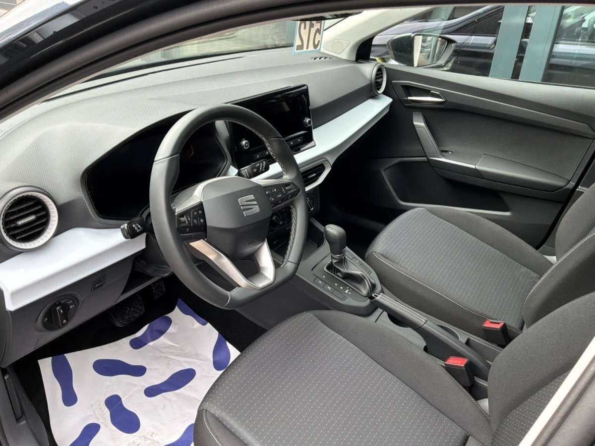 Fahrzeugbild eines SEAT Ibiza